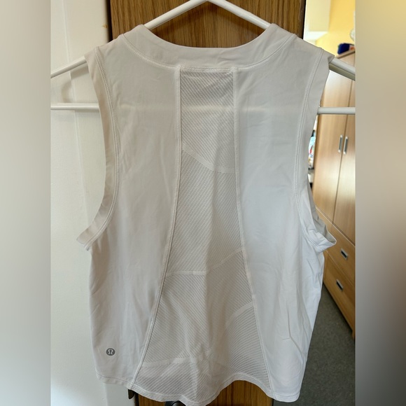 lululemon white tank - Picture 2 of 3